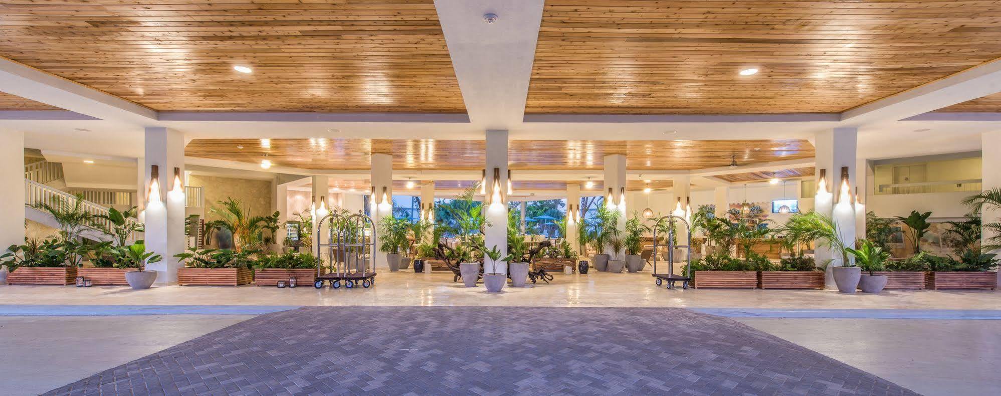 Margaritaville Grand Cayman Hotel George Town